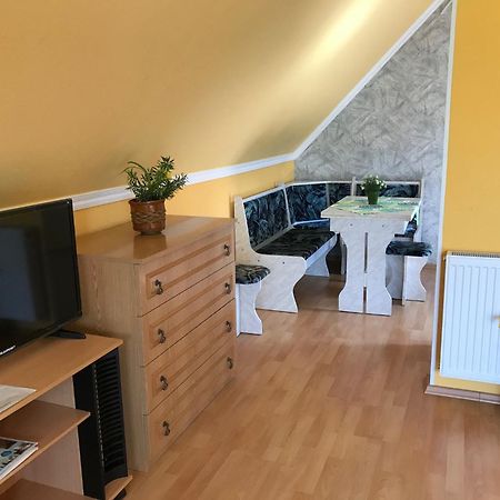 Kamilla Apartman Fonyód Exterior foto